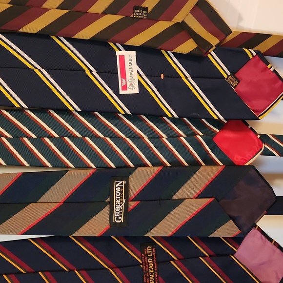Vintage Neckties - Picture 2 of 3